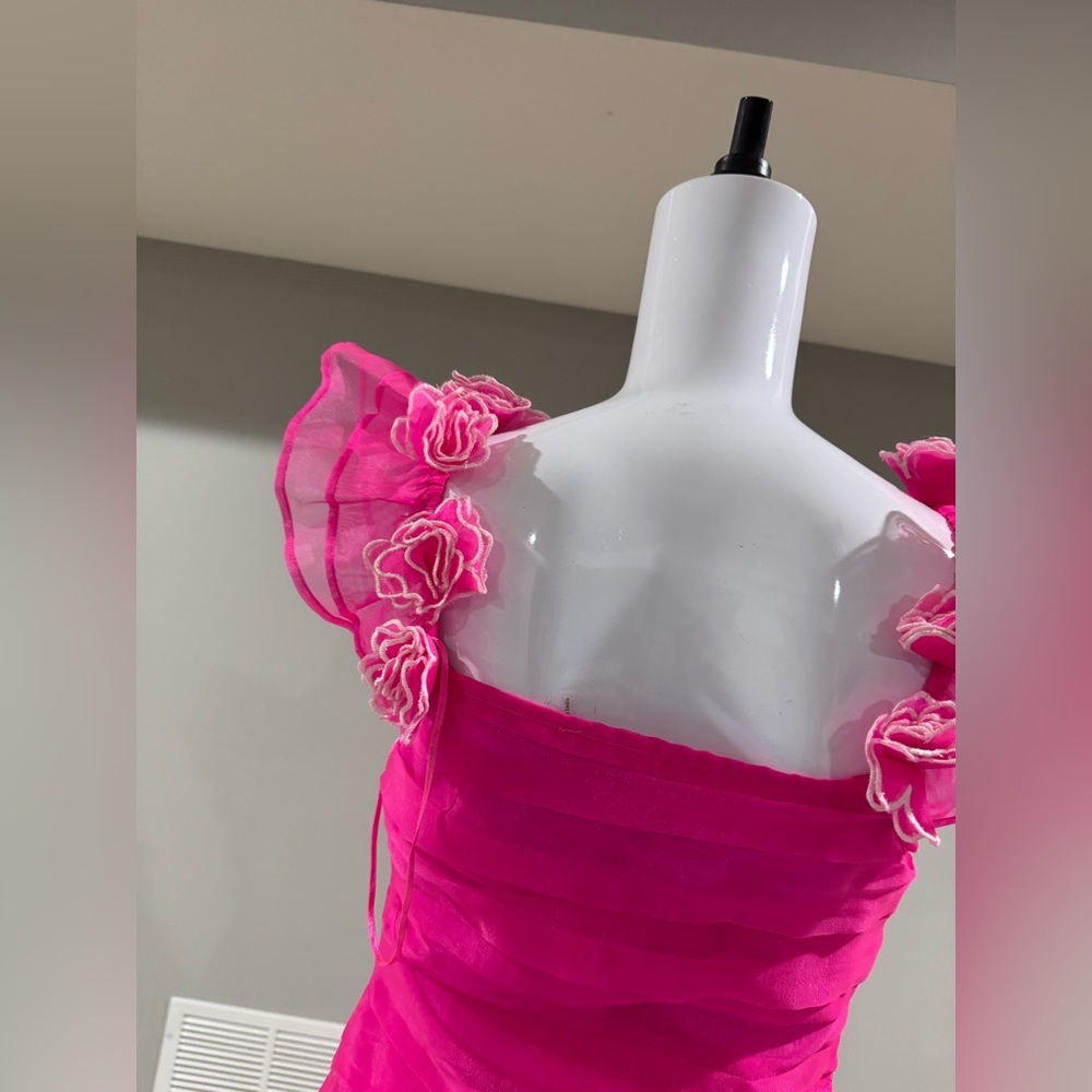 $395 LoveShackFancy
Women's Pink Chaya Dress size S - Picture 7 of 11